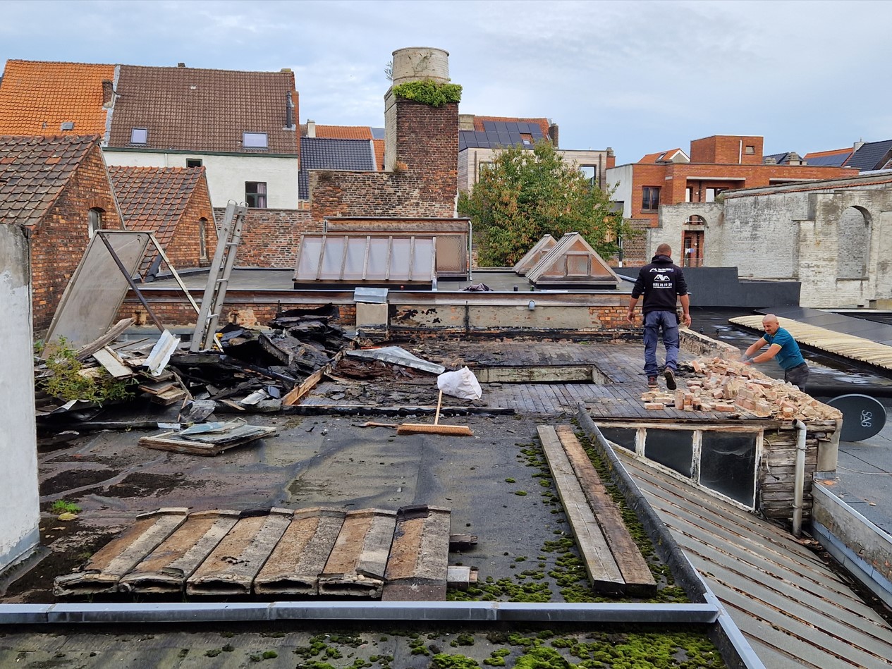 Afbreken oude roofing2